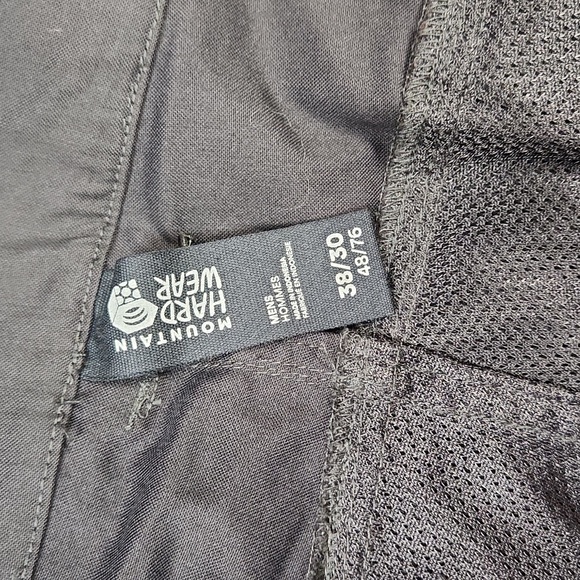 Mountain hardware hiking pants 38x30 - Picture 3 of 3
